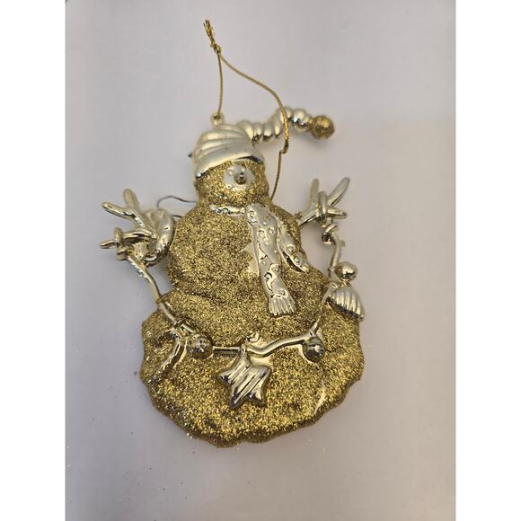 Vintage Gold Holiday Ornaments Set 4 Pc Reindeer Sleigh Horse Snowman ~5" - Picture 5 of 5